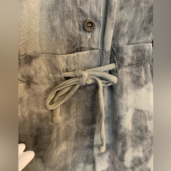 Army camouflage jumpsuit by Crème Fraiche. - Picture 4 of 15